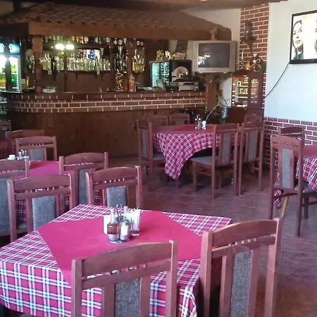 Otel семеен национал 2*